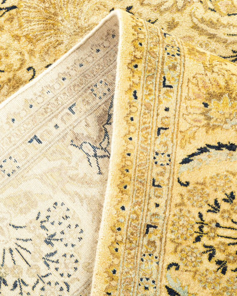 Catalina, One-of-a-Kind Hand-Knotted Area Rug Ivory, 6'2"x8'10"