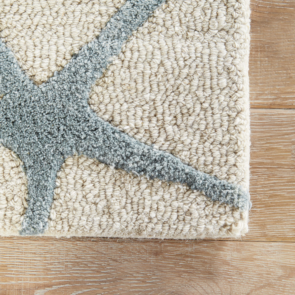 Jaipur Living Starfishing Handmade Animal White/Blue Area Rug, 2'x3'
