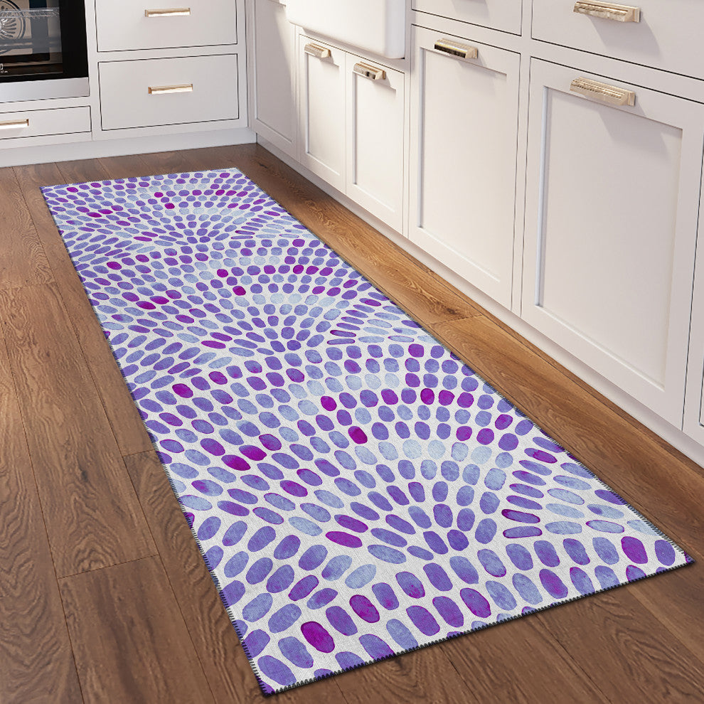 Indoor/Outdoor Seabreeze SZ7 Lavender Machine Washable 2'3" x 7'6" Runner Rug