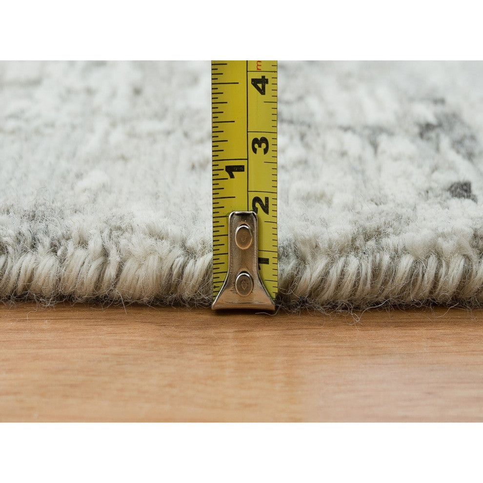 Light Gray Modern Design Natural Wool Hand Knotted Round Oriental Rug 6'1"x6'1"