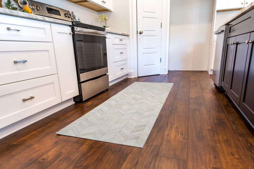 Cowhide Patchwork Runner Rug - Herringbone Off White 2.5"X8"