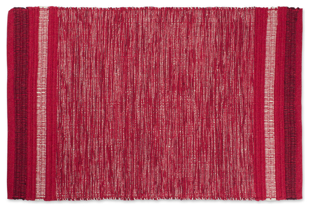 DII Varigated Red Recycled Yarn Rug 2'x3'