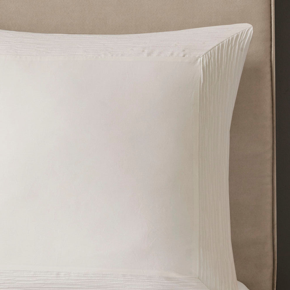 N Natori Hanae Cotton Blend Yarn Dyed Euro Sham, White