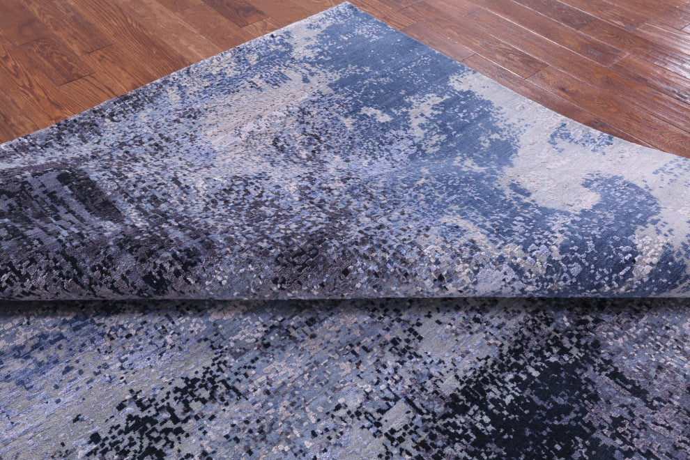 8' 0" X 10' 3" Wool and Silk Modern Hand Knotted Rug Q8650