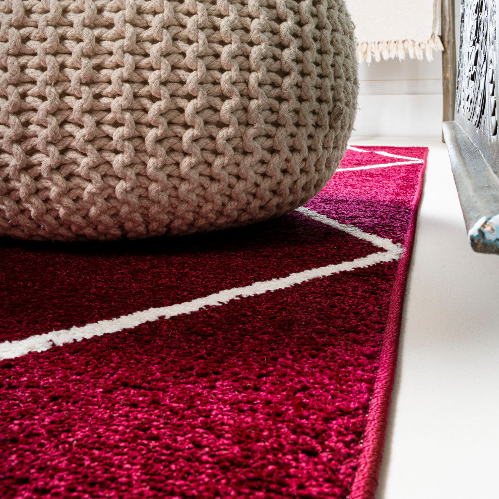 Cole Minimalist Diamond Trellis Red/White 5'x8' Area Rug