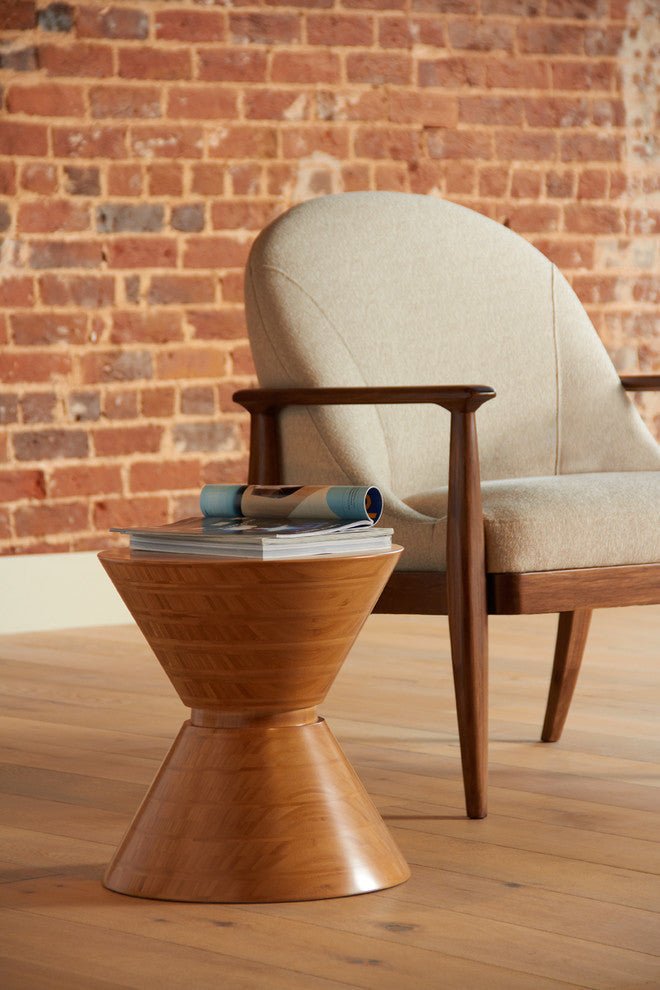 Metro 16" Reel Table, Finish: Fawn