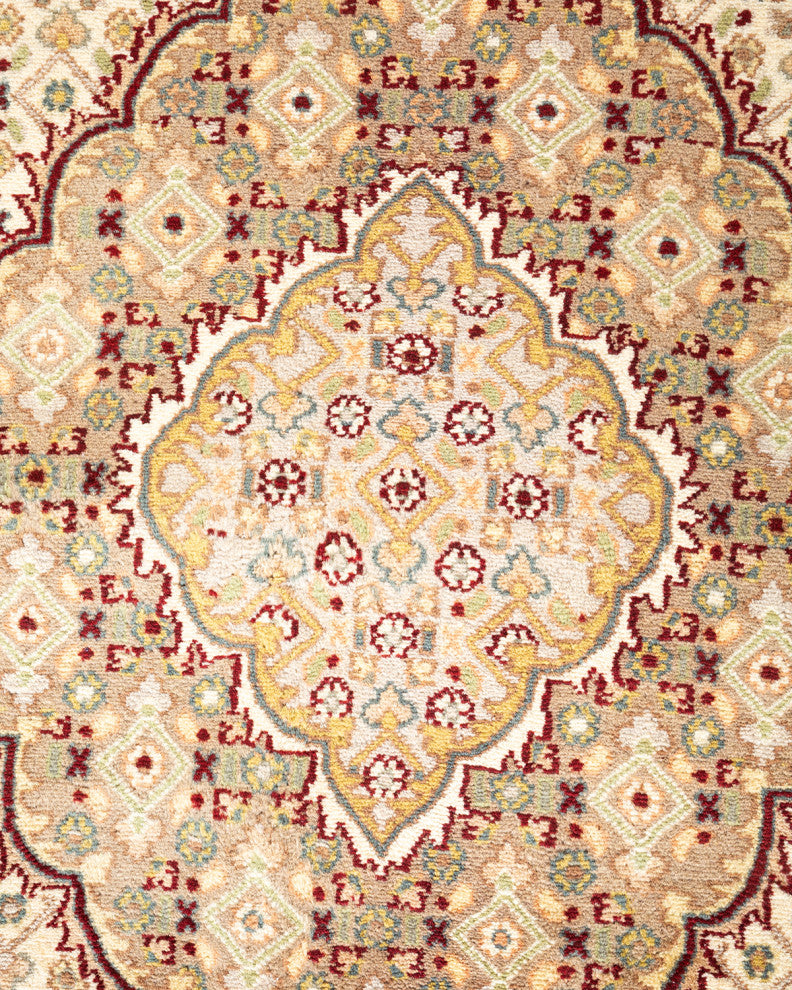 Bilaspur, One-of-a-Kind Hand-Knotted Area Rug Red, 8'1"x10'5"