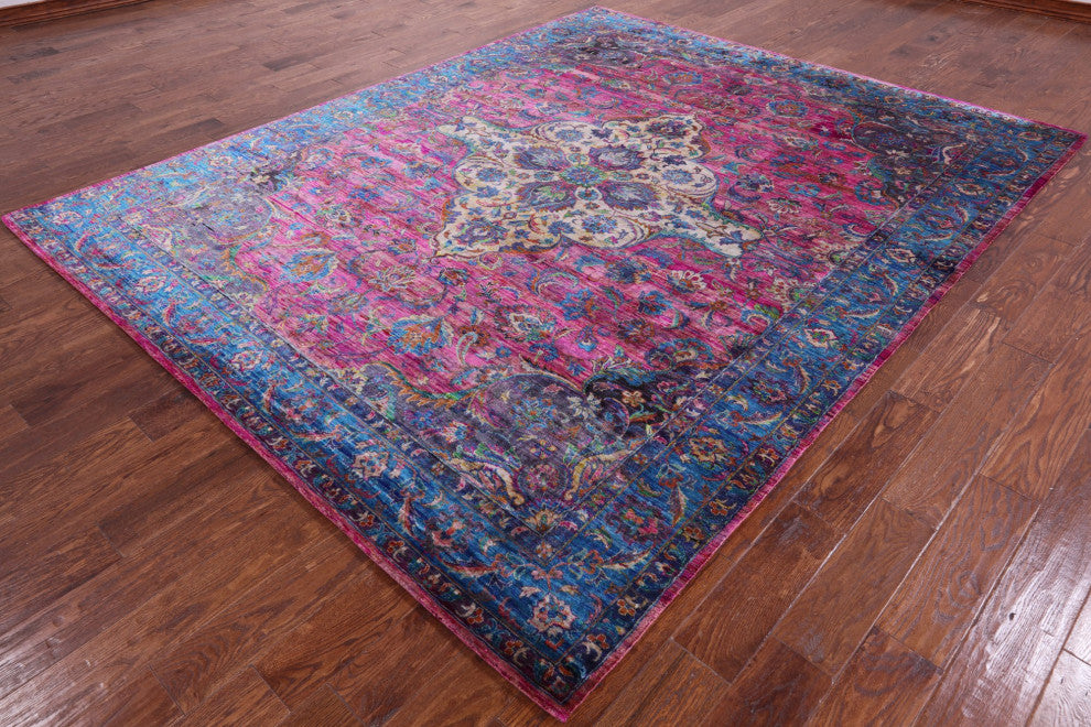 Hand Knotted Persian Silk Rug 7' 10" X 9' 10" Q5953