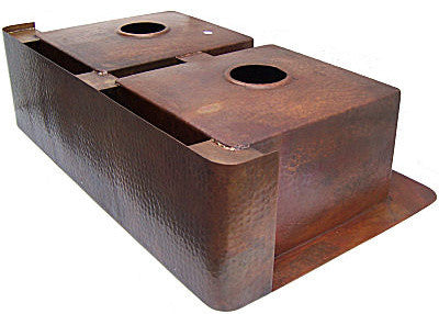 Terra Same-Size Farmhouse Double Well Hammered Kitchen Copper Sink