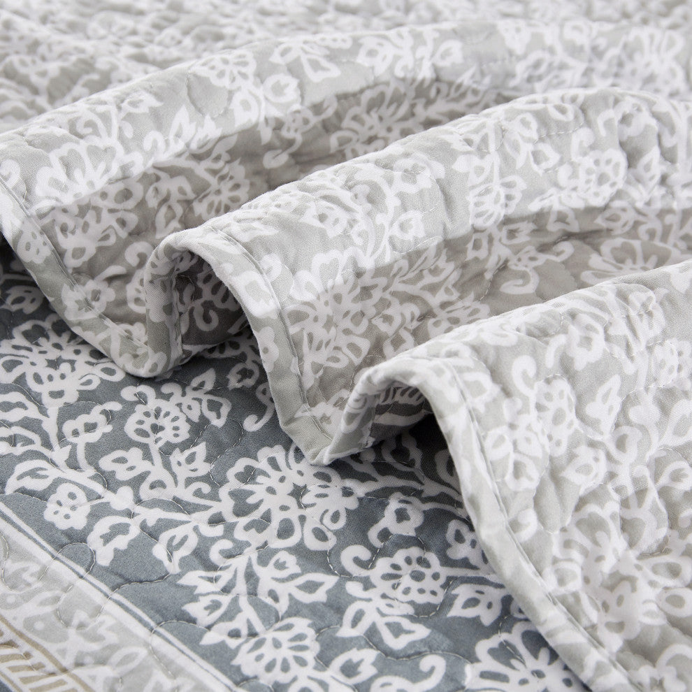 Marchesa 6-Piece Quilted Bed Spread Set, King