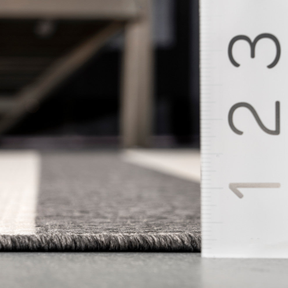 Nuloom Striped Contemporary Area Rug, Light Grey 5'3"x7'6"