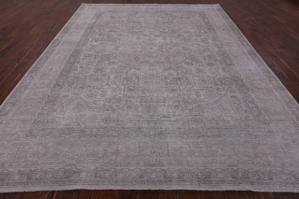 9' 6" X 12' 1" Hand Knotted Persian Vintage White Wash Rug Q8507