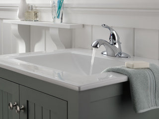Delta Classic Single Handle Centerset Bathroom Faucet, Chrome, 520-MPU-DST