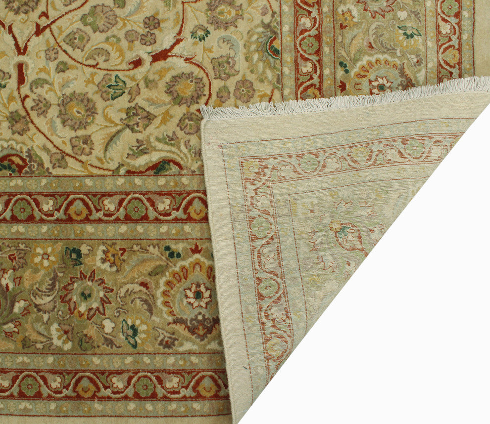 Vegetable-Dyed Versailles Taj Ivory Rug, 8'1x10'5