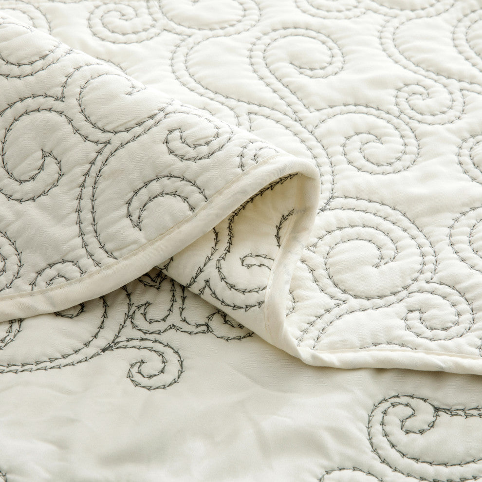 Damask Embroidered Quilted 4 Piece Bed Spread Sets, Antique White, Queen