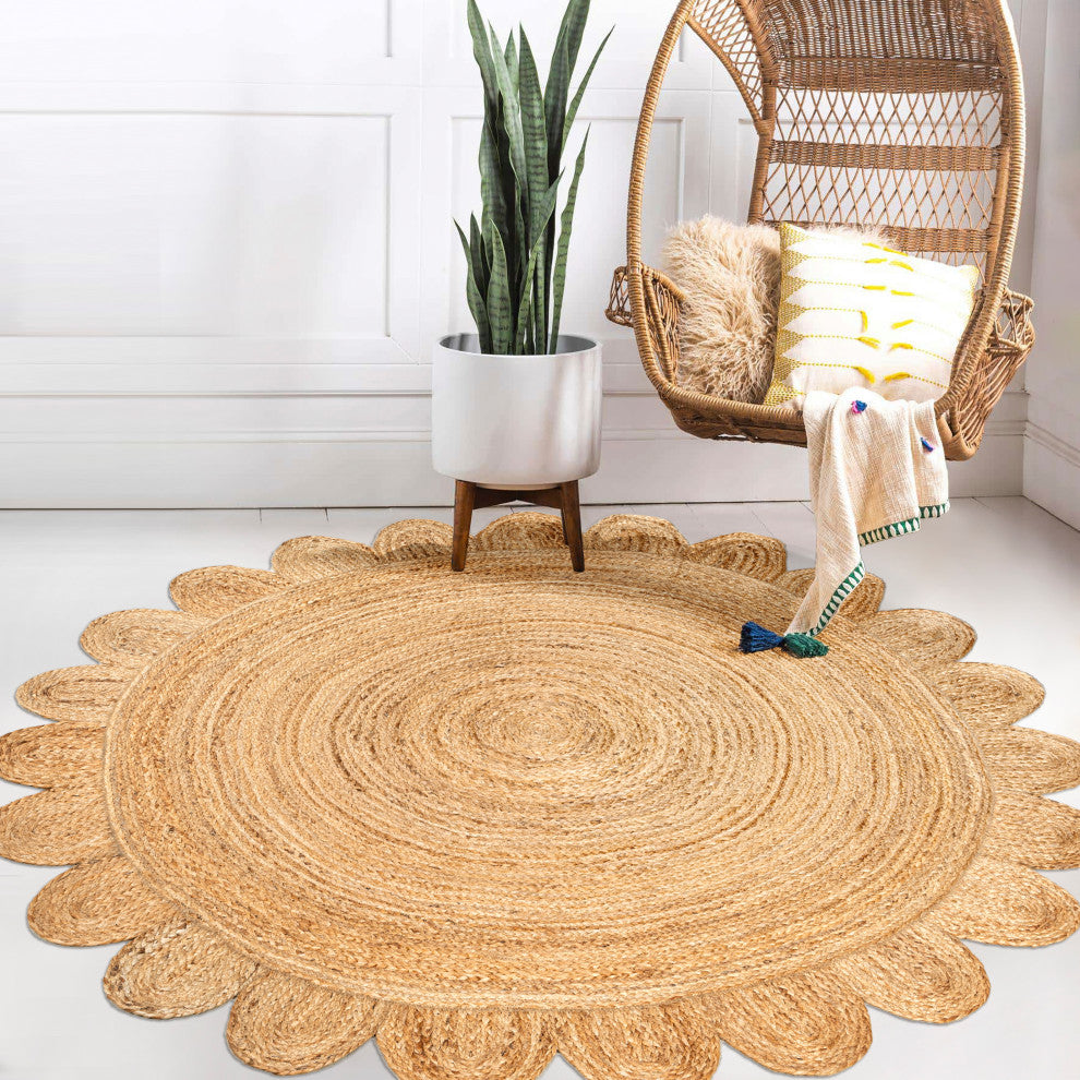 Petal Boho Jute Scalloped Circle Natural Round Area Rug, 6' Round