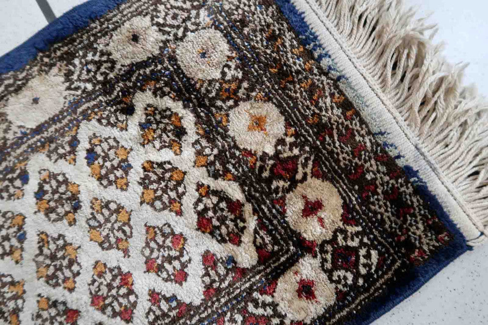 Vintage Turkish Sivas Silk Mat 0.9'x2.1', 30cmx66cm, 1950s 1C1011