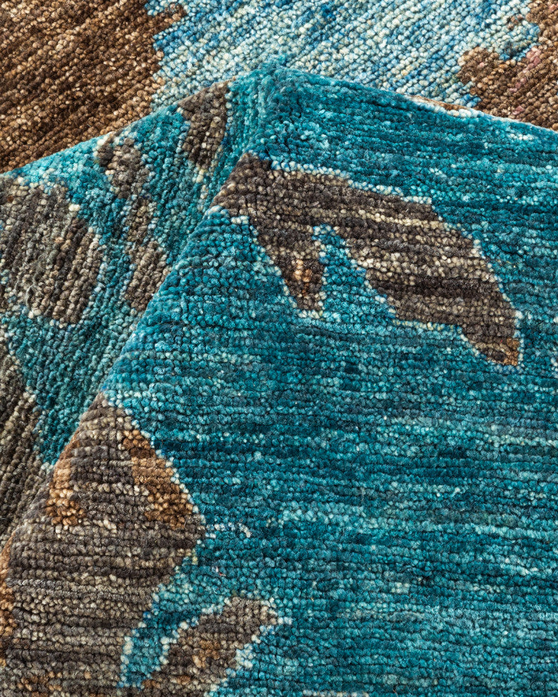 Eclectic, One-of-a-Kind Hand-Knotted Area Rug Gray, 5'0"x8'2"