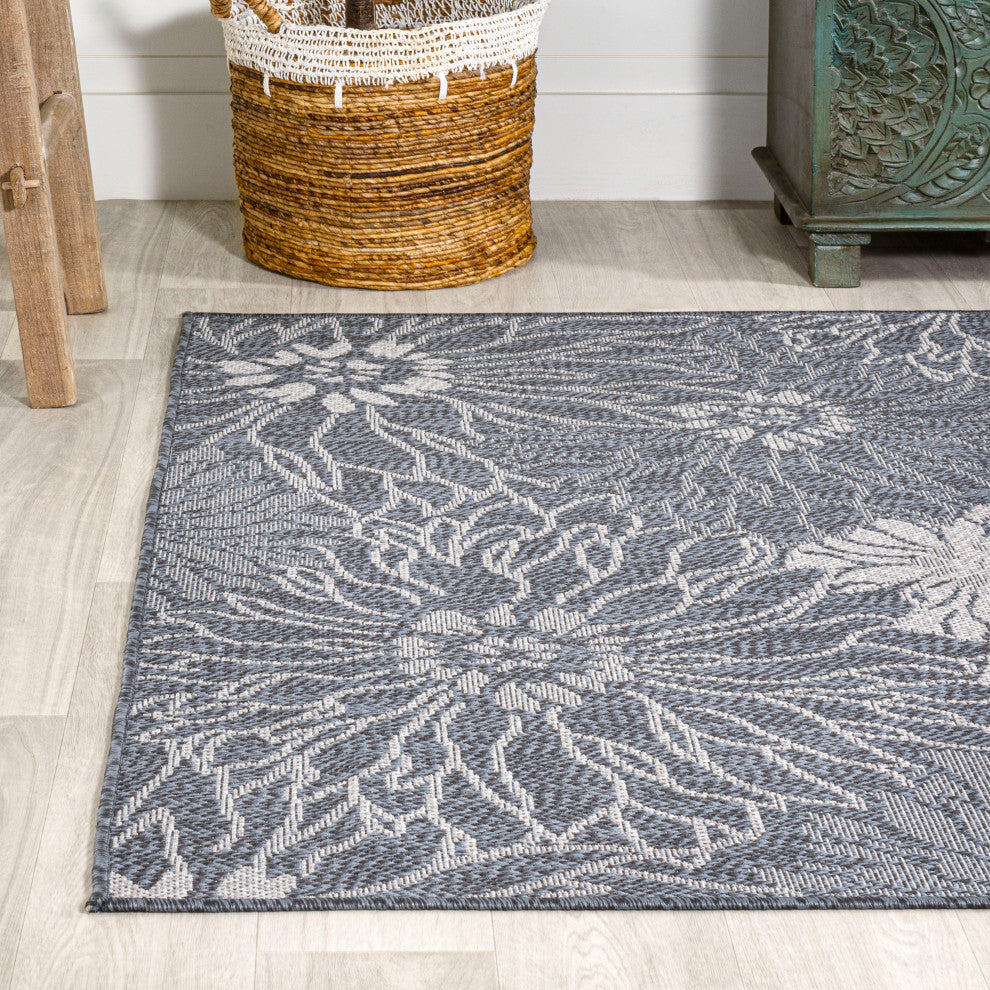 Bahamas Modern All-Over Floral Indoor/Outdoor Area Rug, Navy/Gray, 3x5
