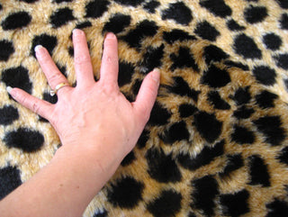 Faux Cheetah Pelt Rug, 40"x55"