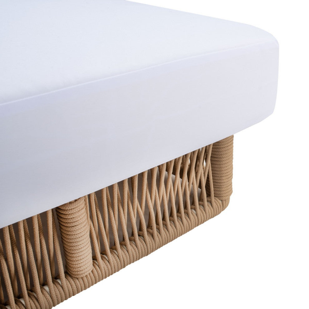 Safavieh Outdoor Gillian Sunlounger Tan / White