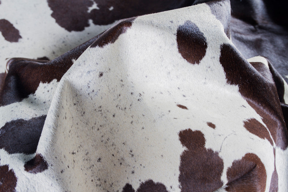 Natural Home Decor Kobe Cowhide Rug, 1-Piece