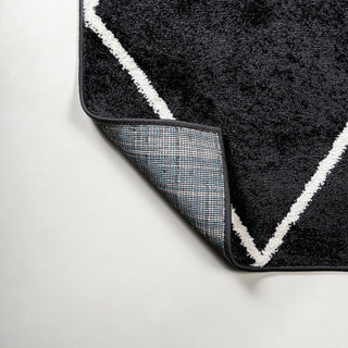 Cole Minimalist Diamond Trellis Black/White 5'x8' Area Rug
