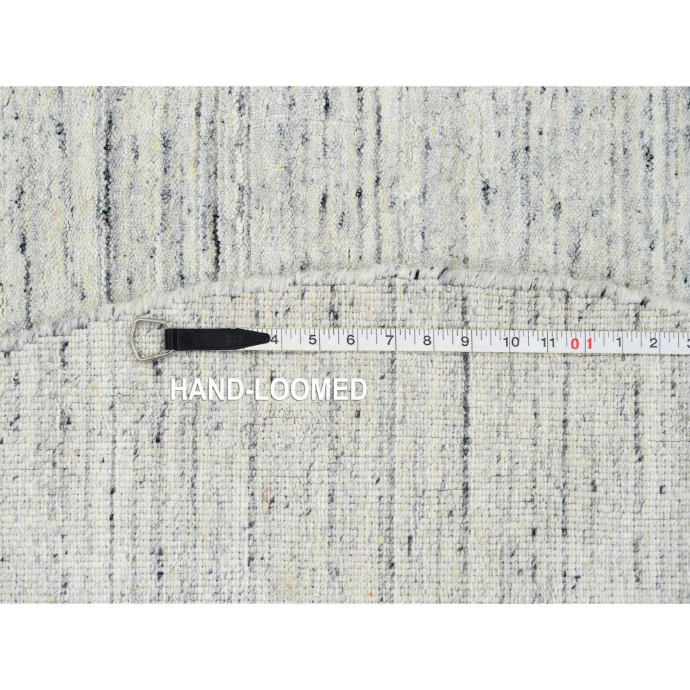 Ivory Plain Modern Striped Design Soft Wool Hand Loomed Round Rug, 6'0"x6'0"