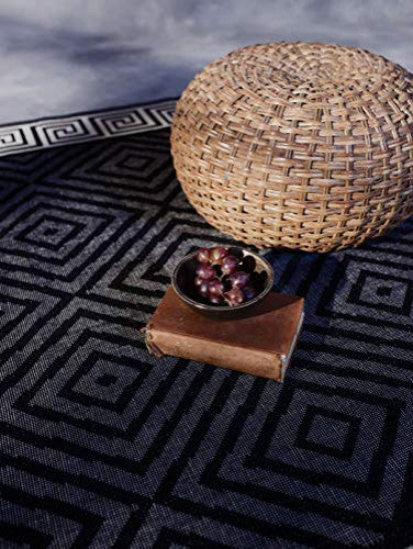 Outdoor Collection Geometric Area Rug - UV Safe Rug, Black, 7'10"x10'