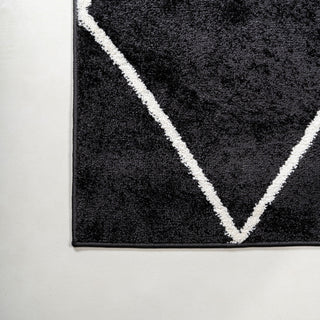 Cole Minimalist Diamond Trellis Black/White 5'x8' Area Rug