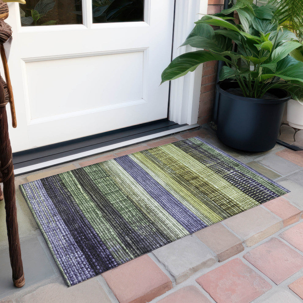 Machine Washable Indoor/Outdoor Chantille ACN1873 Aloe 1'8" x 2'6" Rug