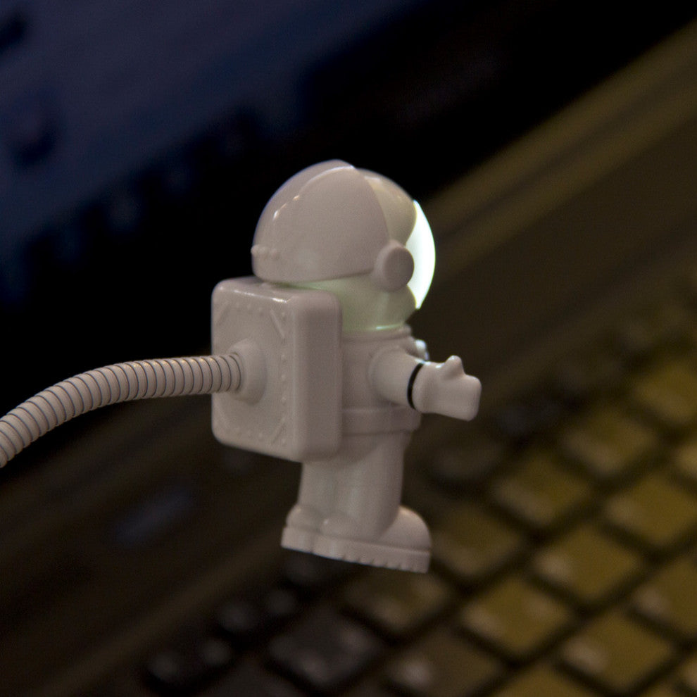 Modern Home USB Astronaut Space Light - Notebook/PC Nightlight - Ships from USA