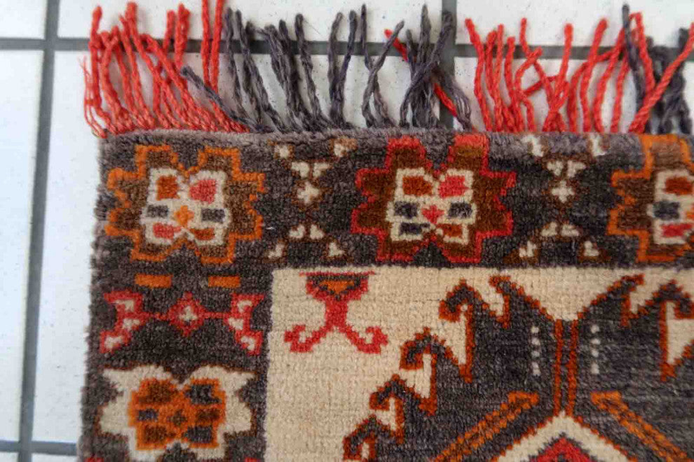 Handmade Vintage Turkish Sivas Salt Bag 1.2'x1.4', 39cmx45cm 1960s