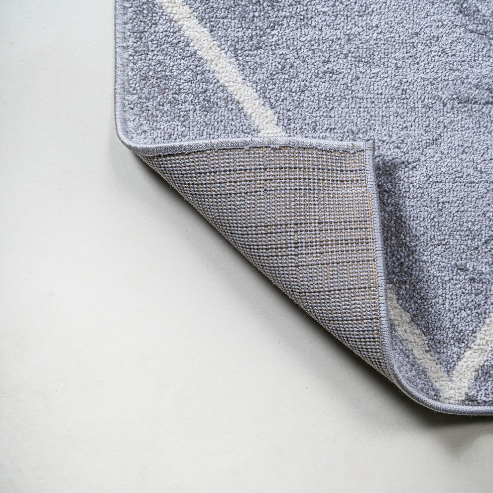 Cole Minimalist Diamond Trellis Light Gray/White 8'x10' Area Rug