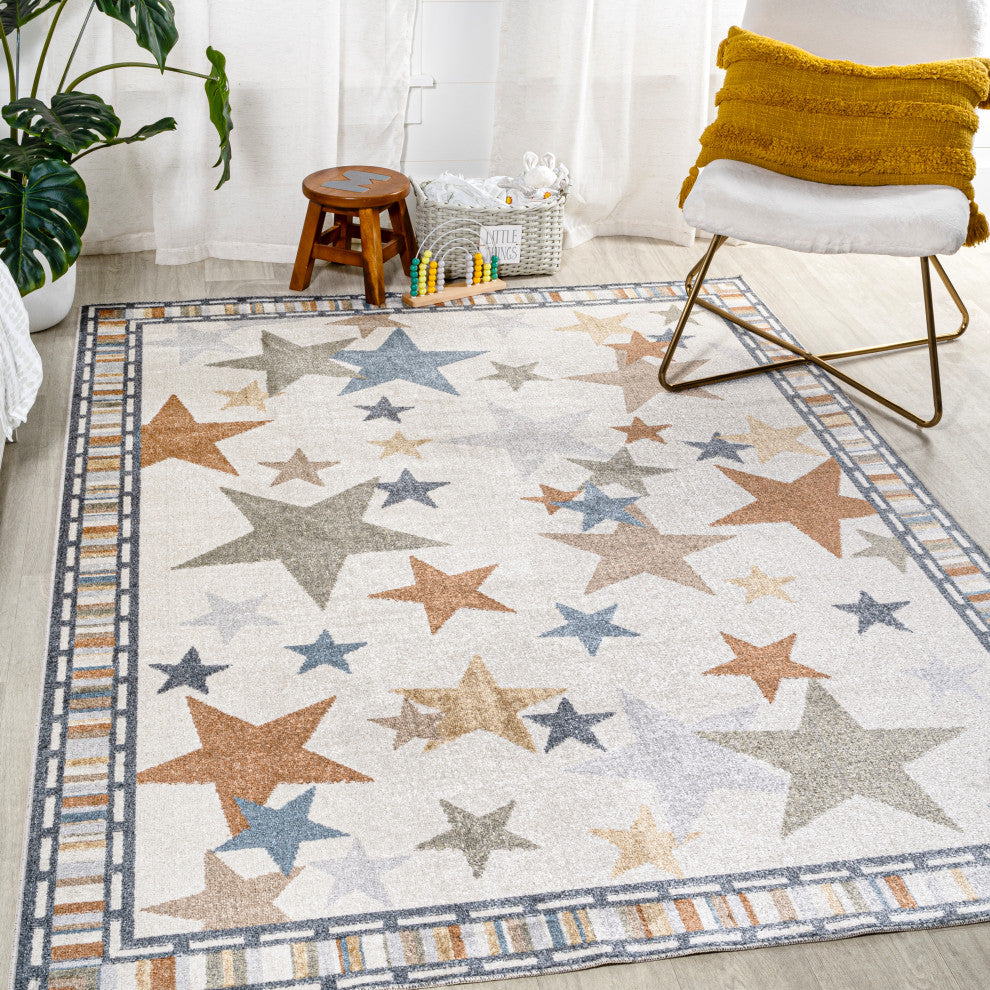 Star Gazer Geometric Machine-Washable Area Rug, 4' X 6'