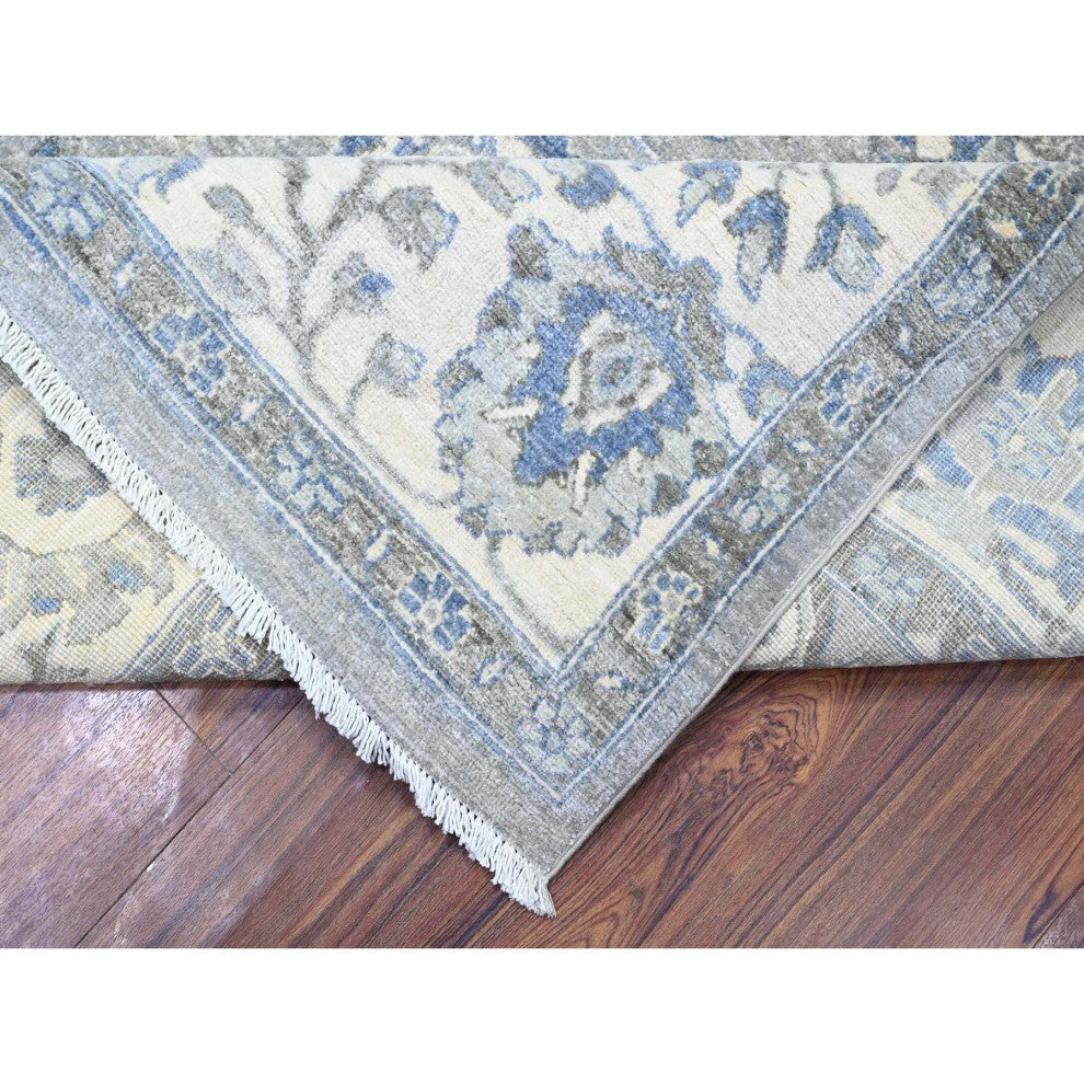 Electric Gray Heris Serrated Leaf Pattern Wool Hand Knotted Rug, 7'10"x9'9"