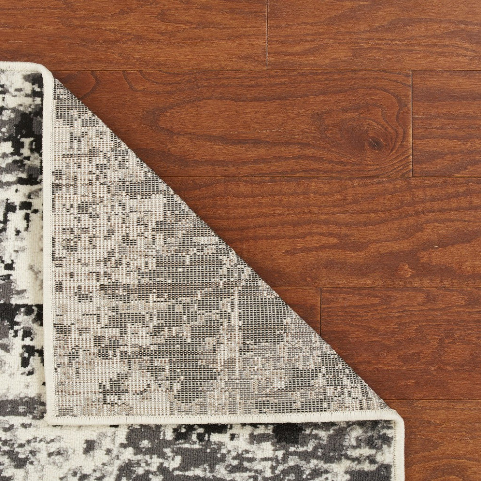 5" x 7" Black and White Abstract Area Rug