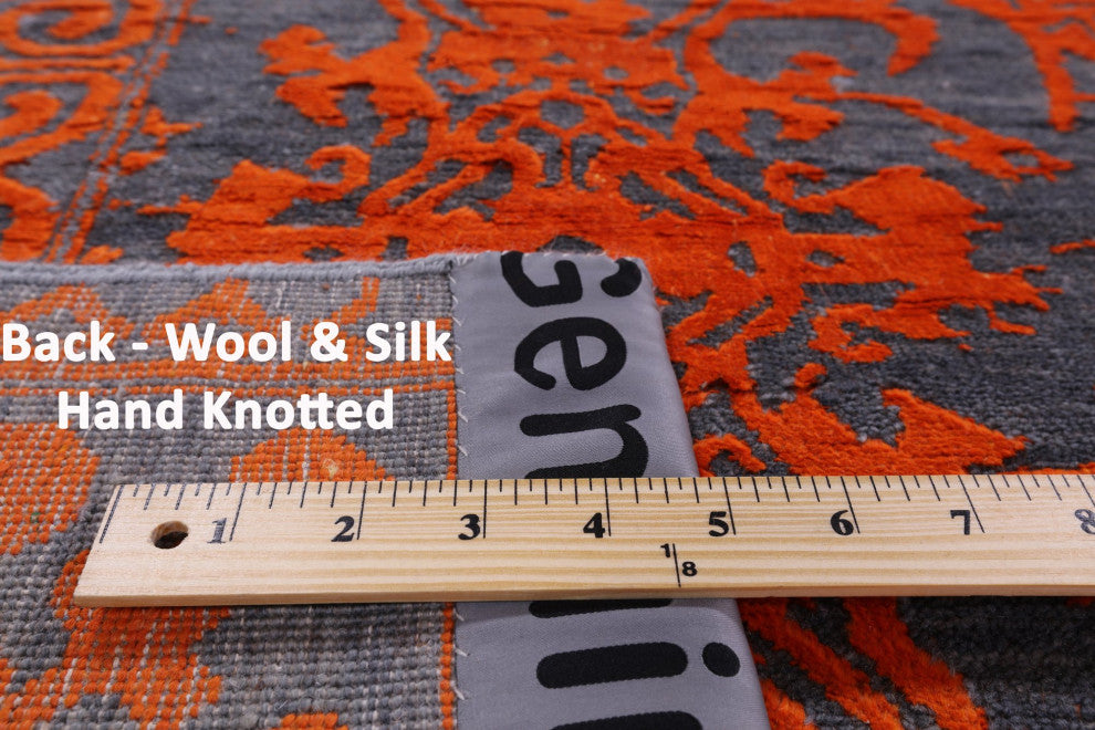 7' 11" X 10' 0" Persian Wool and Silk Hand Knotted Rug Q7091