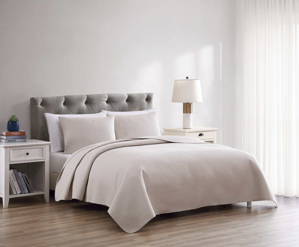 The Nesting Company Aspen 3 Piece Quilt and Pillow Sham Set - Queen - Taupe