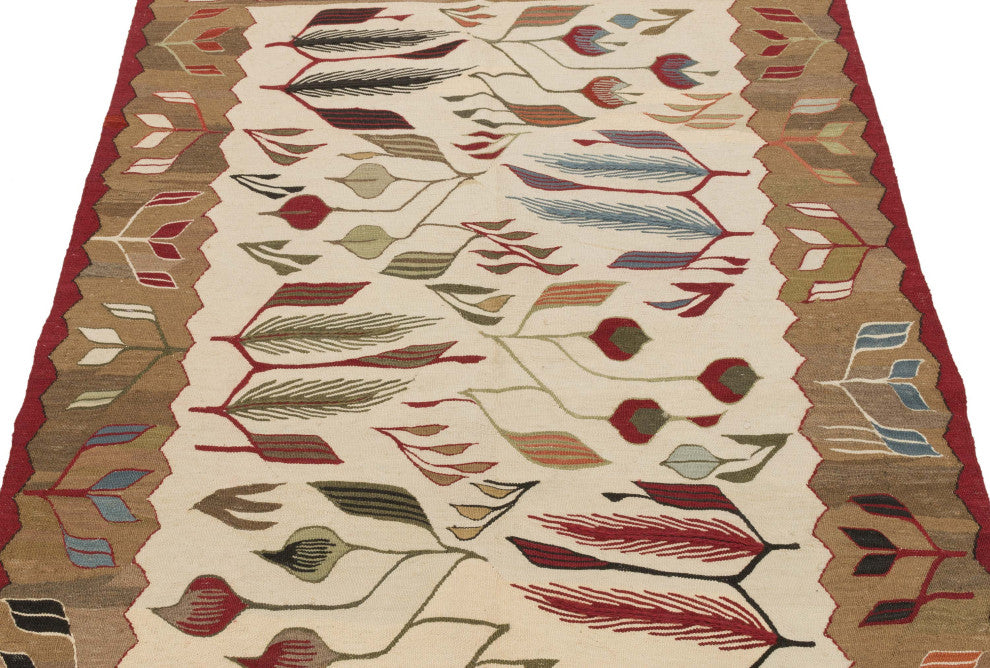 New Handwoven Turkish Kilim Rug 3' 11" x 5' 9", 47 in. x 69 in.