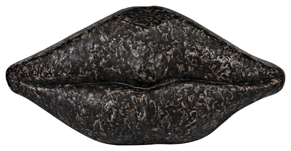 Lips, Black Fiber Cement