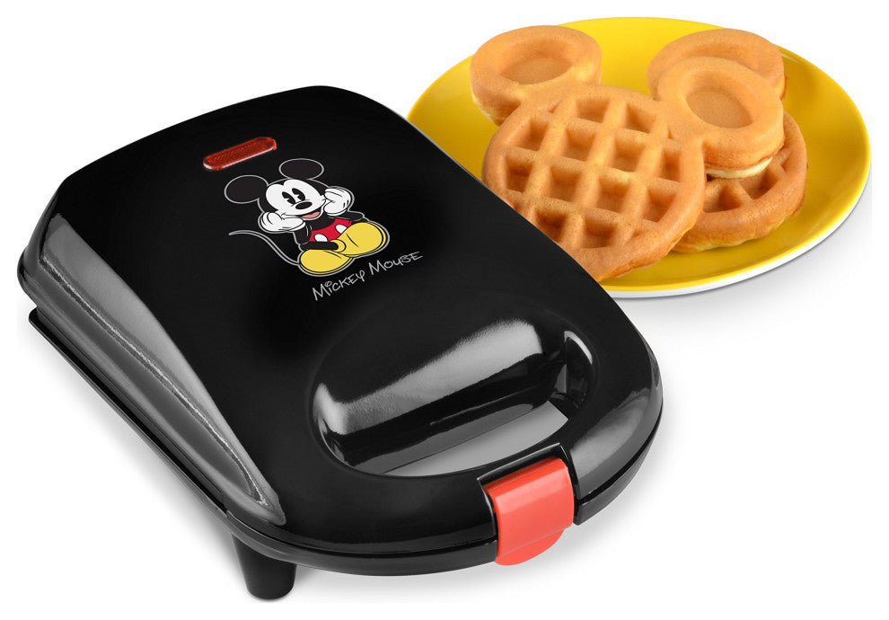 DCM-9 Mickey Mini Waffle Maker, Black