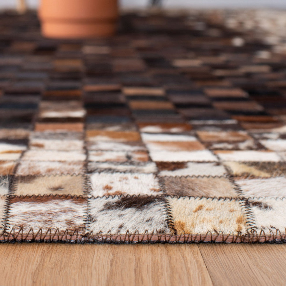 Safavieh Couture Studio Leather STL803 Rug, Beige/Brown, 5'x8'