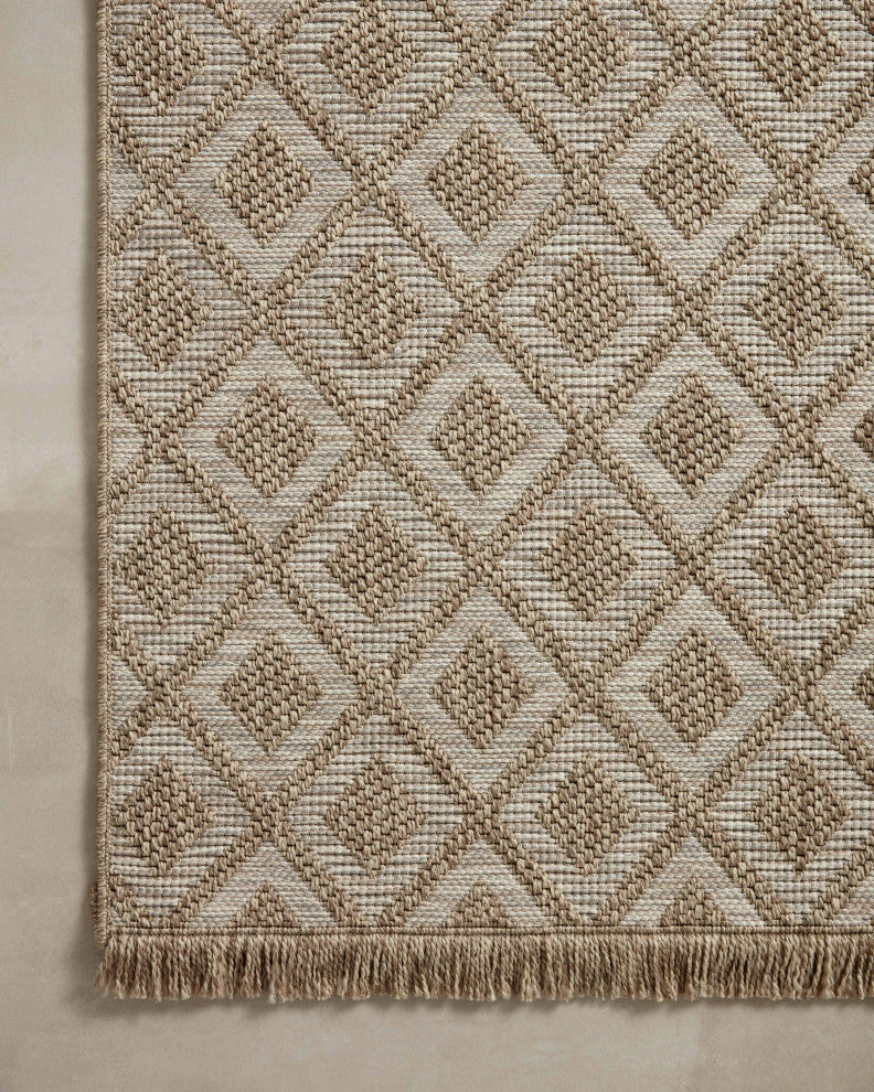 Loloi II In / Out Dawn Natural 7''-8" x 7''-8" Round Area Rug