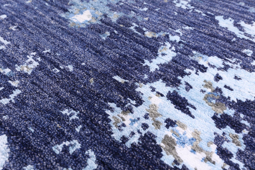 6' 1" X 9' 3" Handmade Modern Wool and Silk Rug Q8887