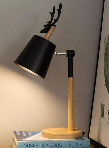 Lauterbrunnen | Nordic Style Table Torch with Deer Antlers, Black