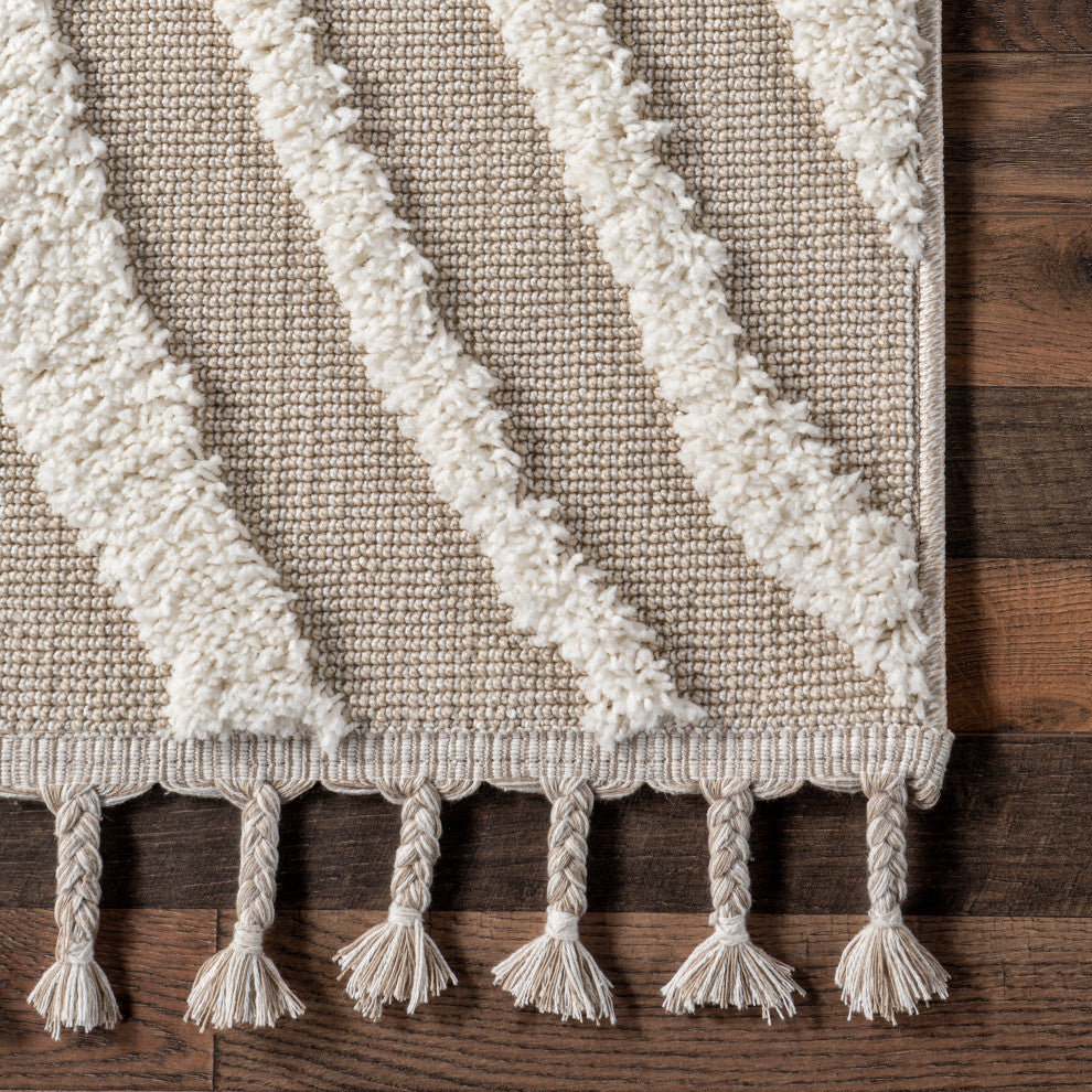 Nuloom Ianthe Abstract Stripes High-Low Tasseled Rug, Beige 5' x 7' 6"