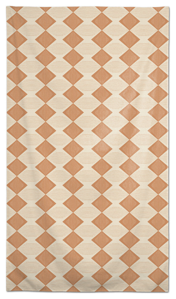 Loose Lines Triangle 58x102 Tablecloth