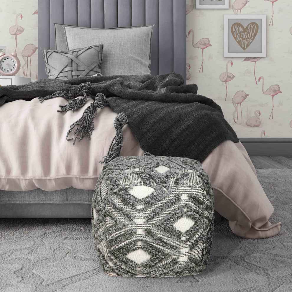 Mintaka Pouf
