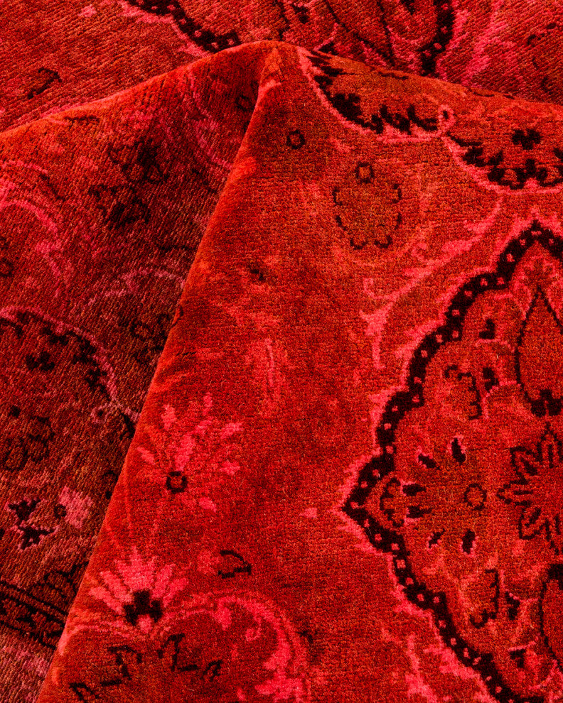 Fine Vibrance, One-of-a-Kind Hand-Knotted Area Rug Beige, 6' 2 x 9' 6
